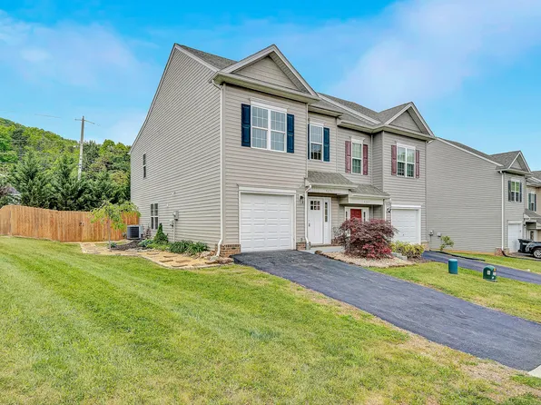 4231 Hannah Belle Way, Roanoke, VA 24018