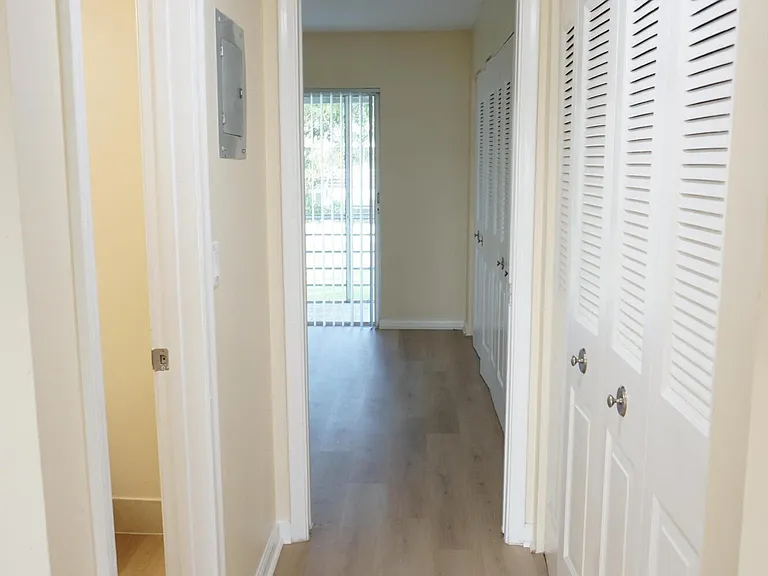 369 Sheffield St E #369-O — Photo 6