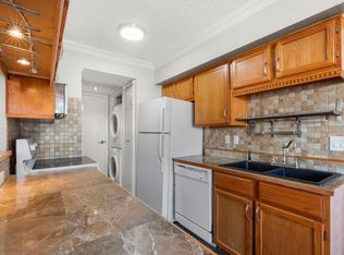 2750 Holly Hall St APT 901, Houston, TX 77054