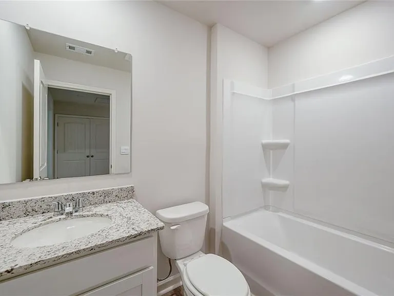 5980 Skylar Dr — Photo 11