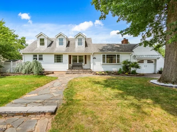 1328 Chestnut St, Manville Boro, NJ 08835