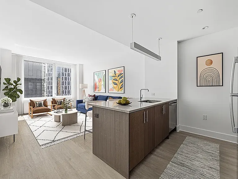 86 Fleet Pl #19P — Photo 1
