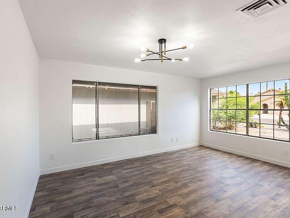 5th image of 4408 W MORROW Drive