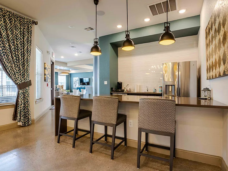 A beautiful apartment community in Bentonville, Arkansas filled with luxury, convenience, & entertainment at your finger tips.