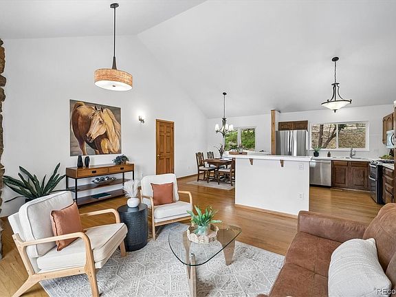3rd image of 30328 Appaloosa Drive