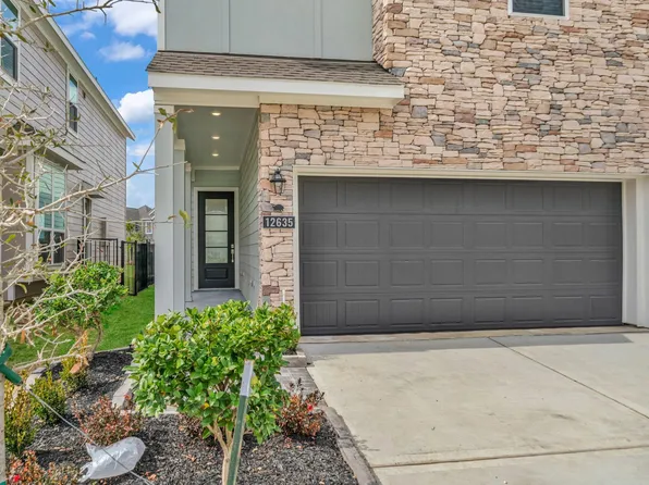 12635 Blue Catfish Ln, Cypress, TX 77433
