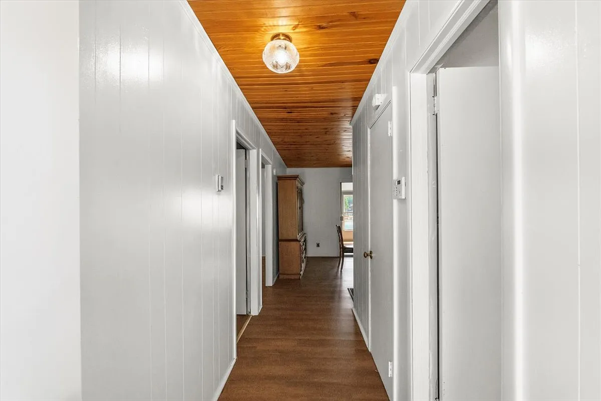 2 bed, 1646 sqft, $2,500 — Photo 4