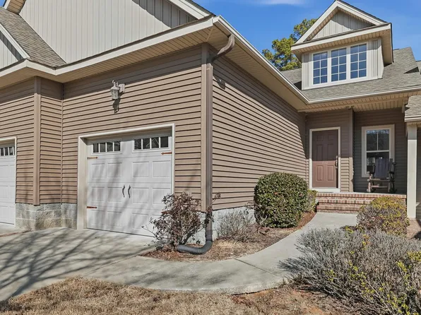 60 Cypress Circle, Southern Pines, NC 28387