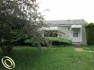 1st image of 34447 Lynn Dr