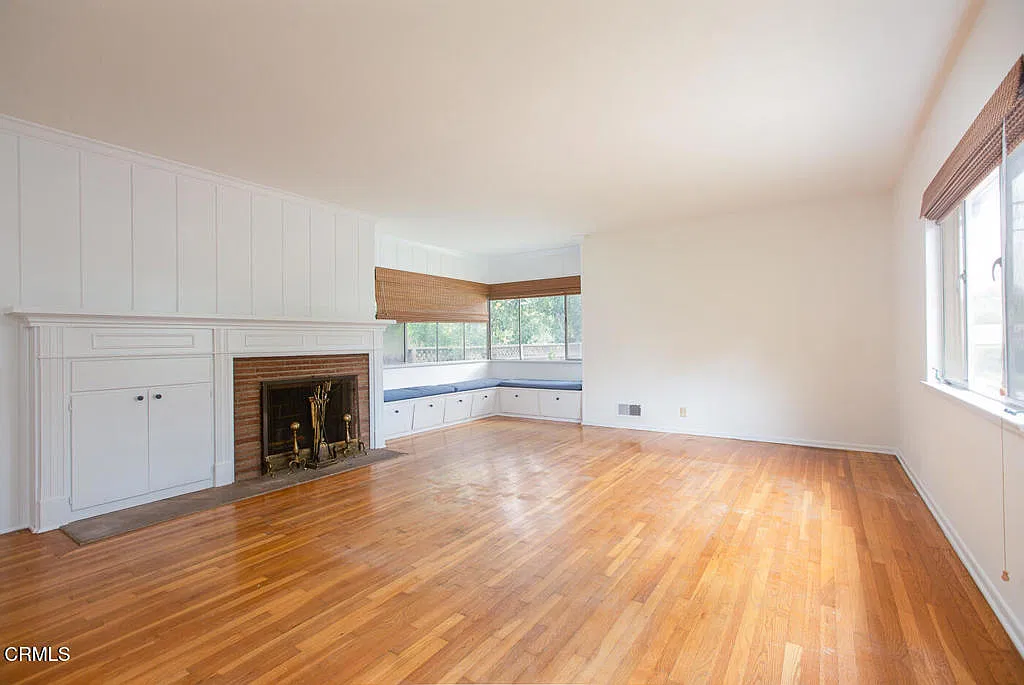 4 bed, 3.0 bath, 2387 sqft, $7,250 — Photo 4