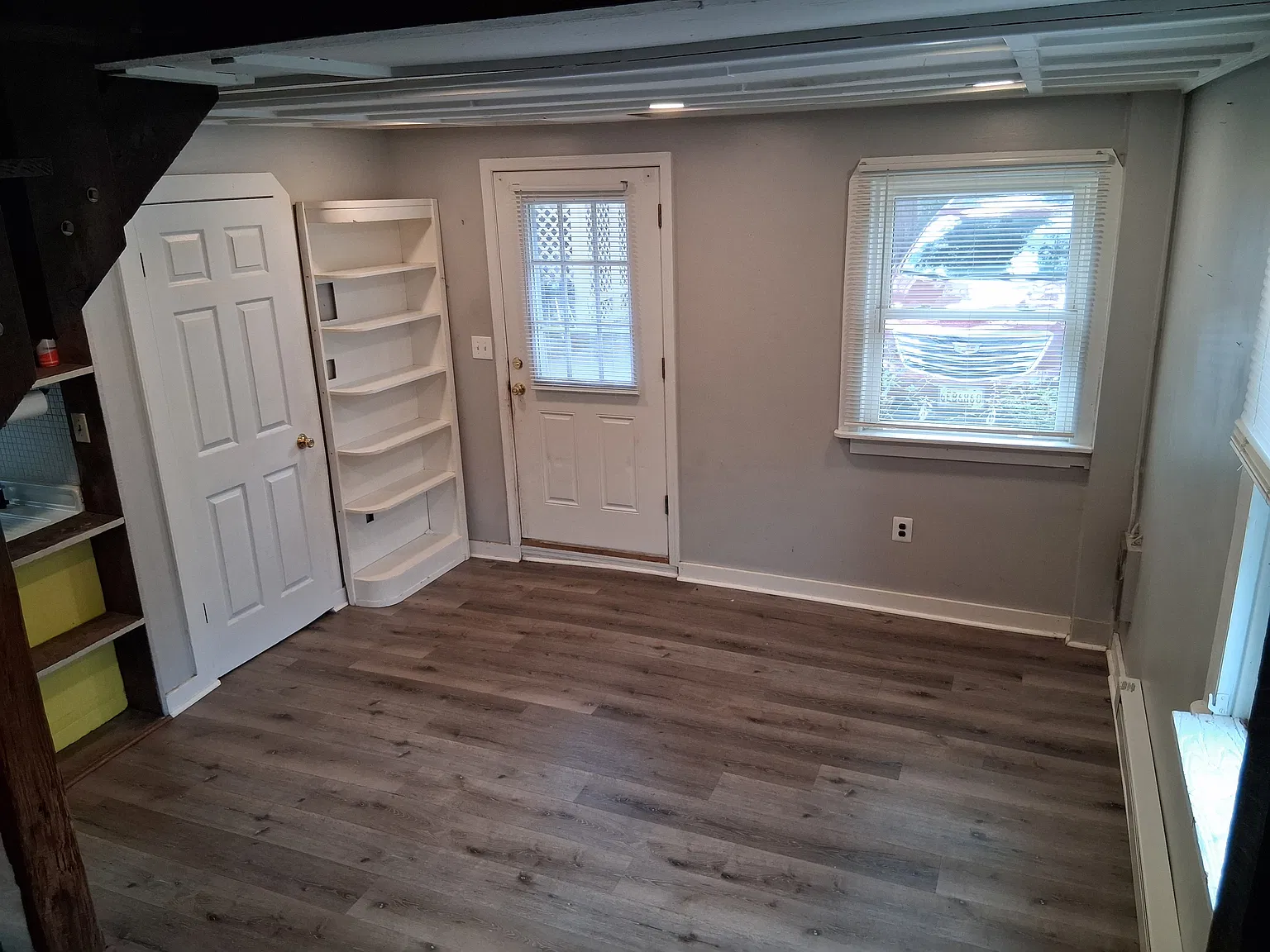 Studio, $1,500 — Photo 2