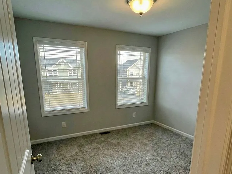206 Woodridge Dr — Photo 13