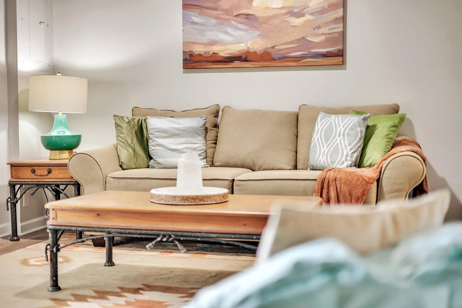 3 bed, 2.5 bath, $4,630 — Photo 3