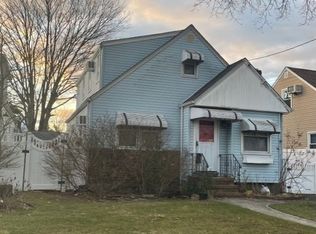 131 Broadway, West Hempstead, NY 11552