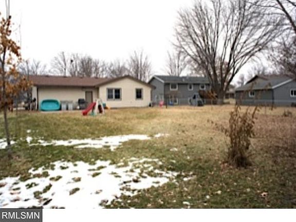 3rd image of 1414 24th Ave N