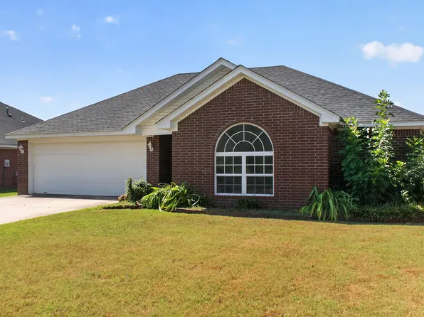 2205 Landover Trl, Conway, AR 72032