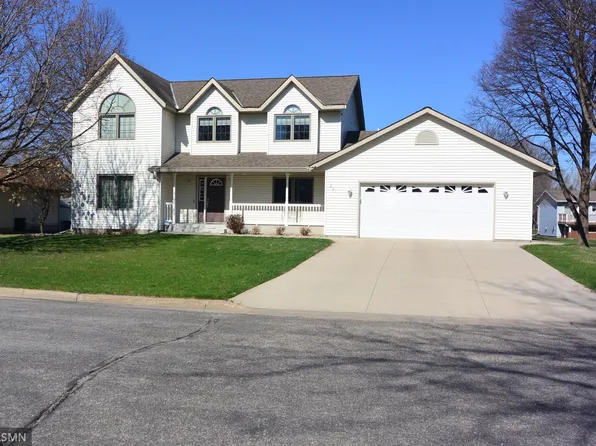 201 Douglas Dr, Glencoe, MN 55336