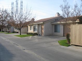 2811 Brookside Dr #A-D, Bakersfield, CA 93311