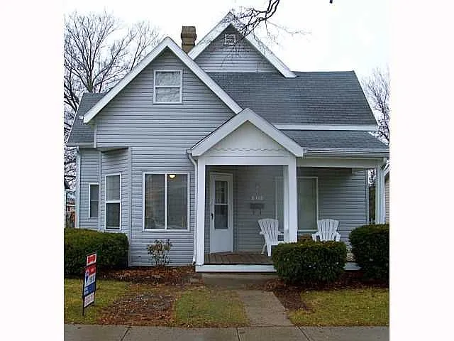 835 N Jackson St photo 1