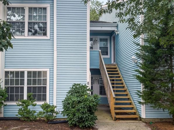 621 E Lake Front Cir #1