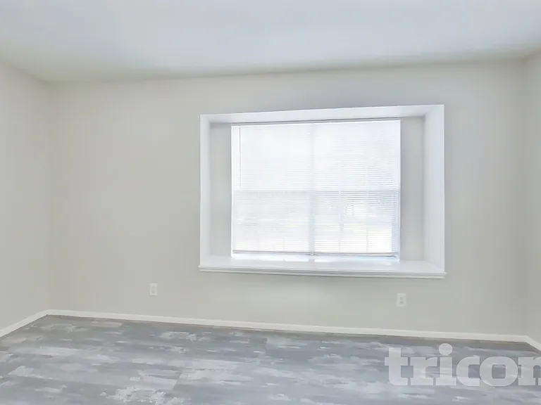 7310 Gettysburg Dr — Photo 11