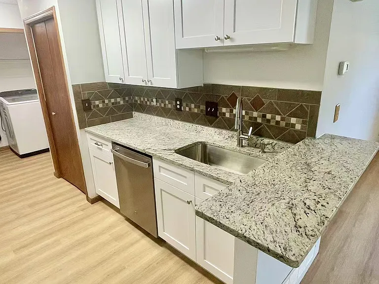 1141 Pecks Woods Dr #1141 — Photo 7