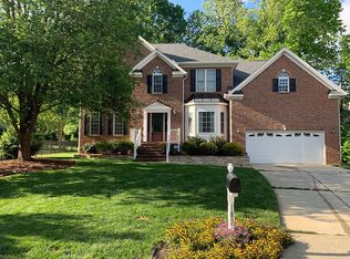 103 Chasbrier Ct, Cary, NC 27518