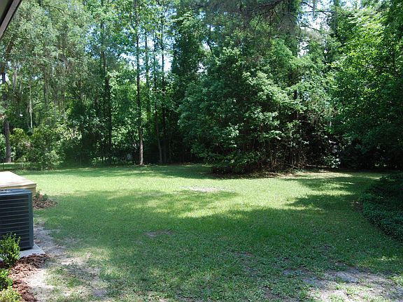 Private rear yard