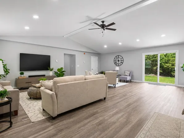 63 Cornish Turnpike, Newport, NH 03773-2300