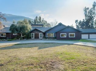 25899 E Trimmer Springs Rd, Sanger, CA 93657