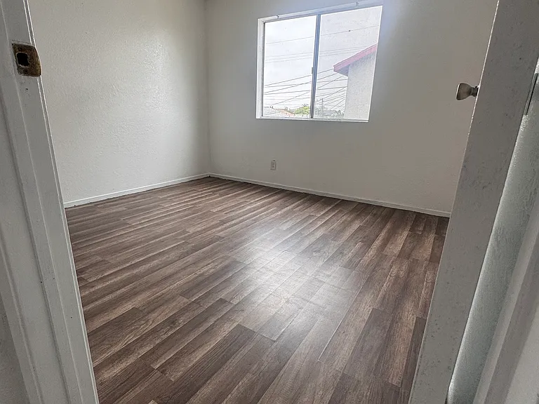 153 W 109th Pl — Photo 15