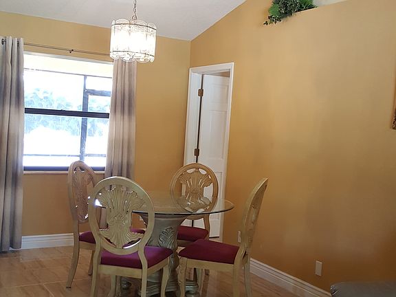 4th image of 4420 Royal Palm Beach Blvd