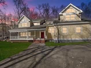86 Oscawana Heights Rd, Putnam Valley, NY 10579