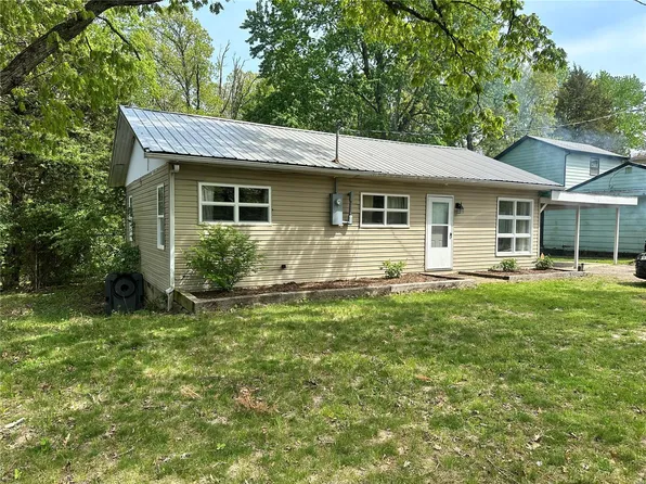 22636 Harlan Ln, Saint Robert, MO 65584