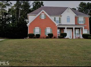 5695 Jubilant Dr, Rex, GA 30273