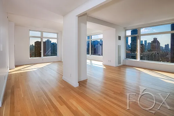 Rented by Fox Residential Group | media 3