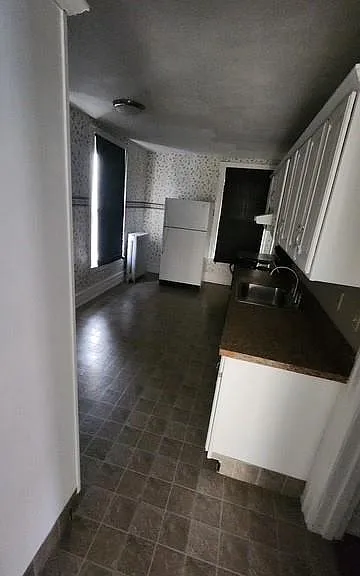 4 Springgarden St #2 — Photo 8
