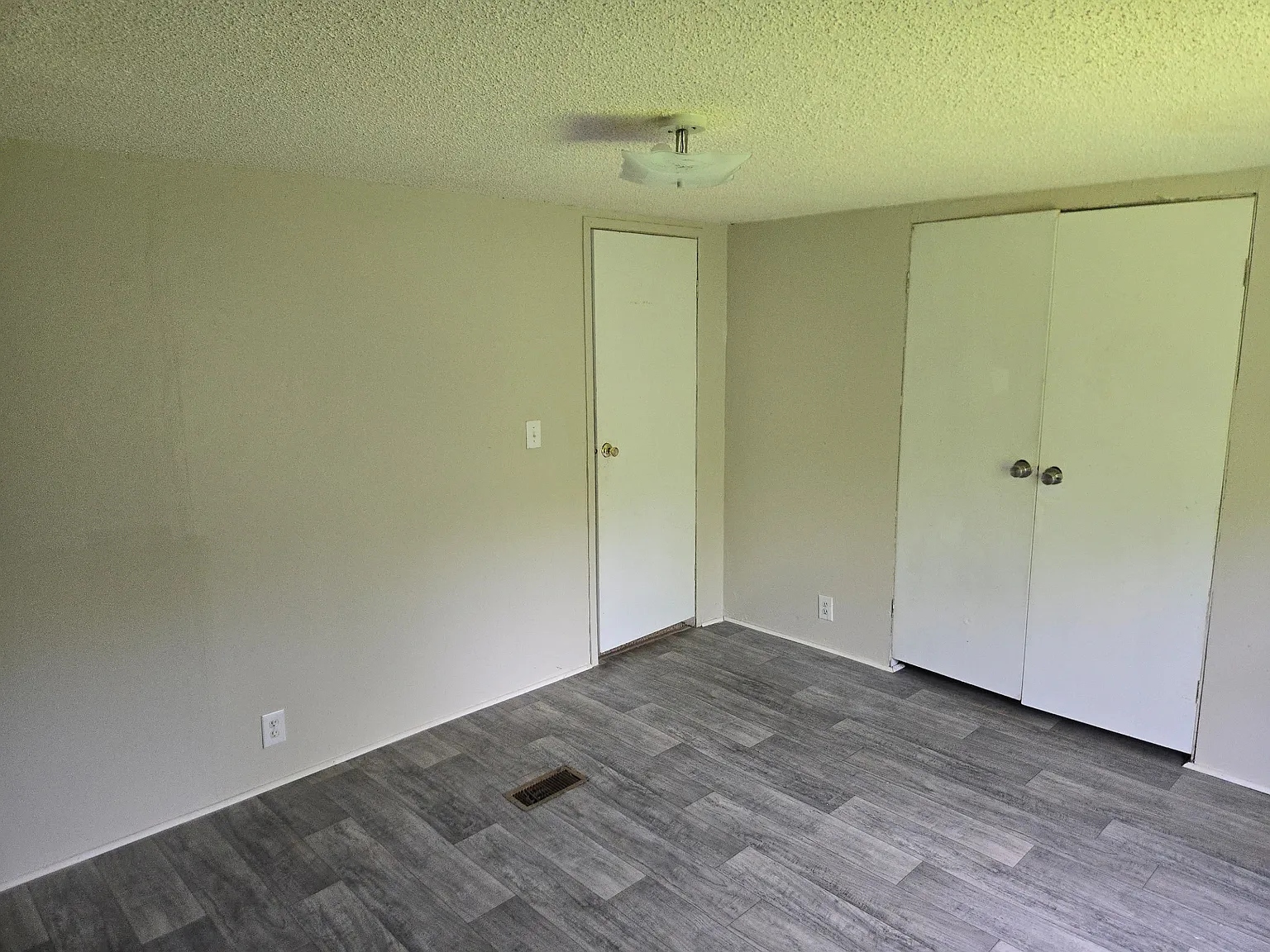 34 Talley Rd — Photo 3