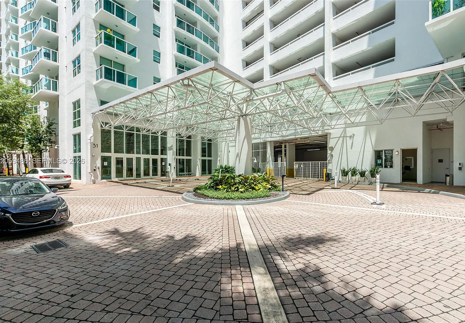 Brickell On The River — Photo 1