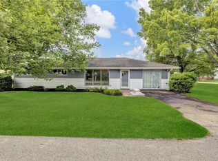 400 Martin Ave, Ellwood City, PA 16117