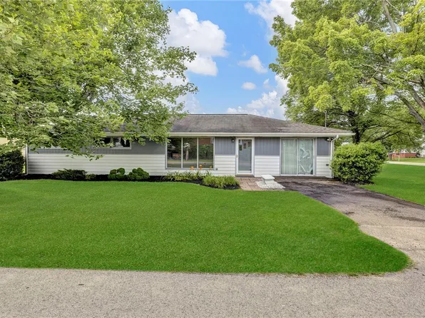 400 Martin Ave, Ellwood City, PA 16117