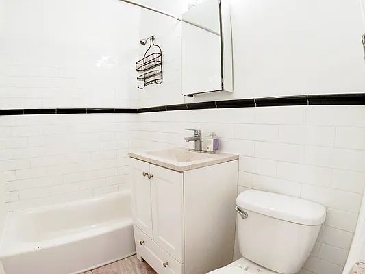 Rented by Urban Real Estate Inc | media 17