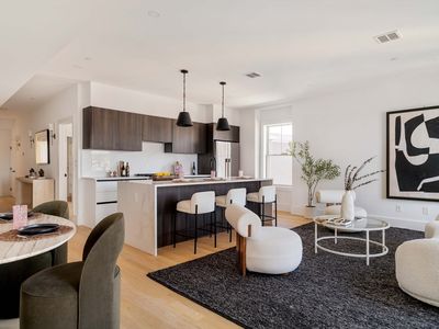 30-32 Condor St #5, Boston, MA, 02128