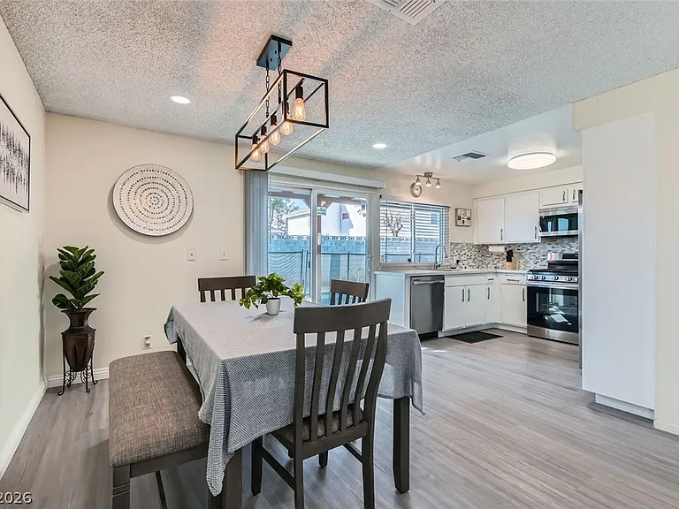 3665 Bronco Rd — Photo 8