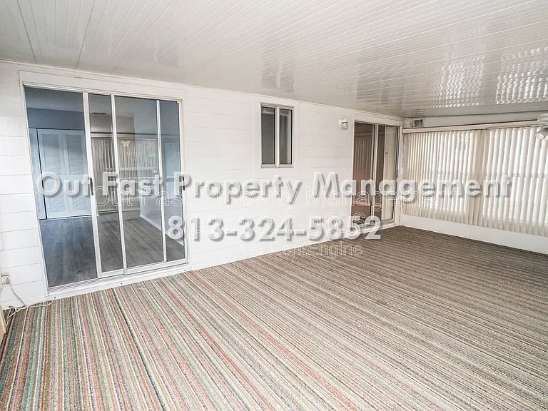 2764 Kavalier Dr — Photo 31