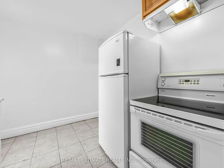57 Shanly St #2 — Photo 2