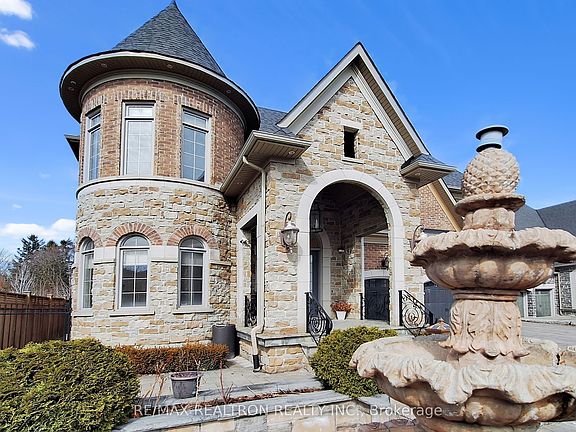 2nd image of 16 Rinas Ave