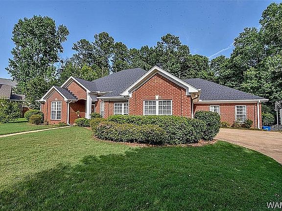 2nd image of 5901 Greystone Ct