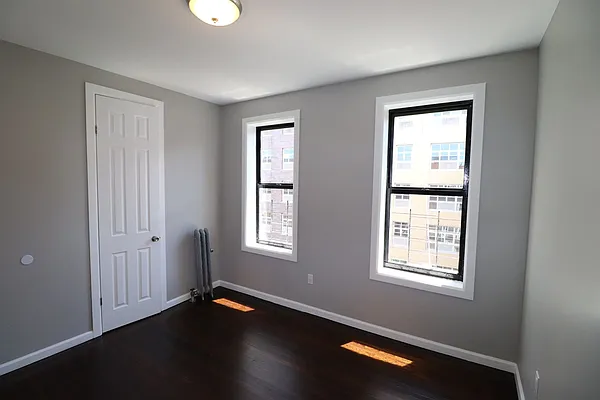 Rented by Bruma Realty LLC | media 20