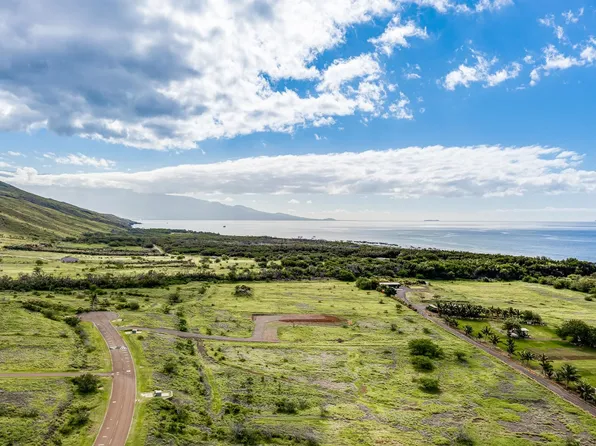 Ehehene St Unit B, Lahaina, HI 96761